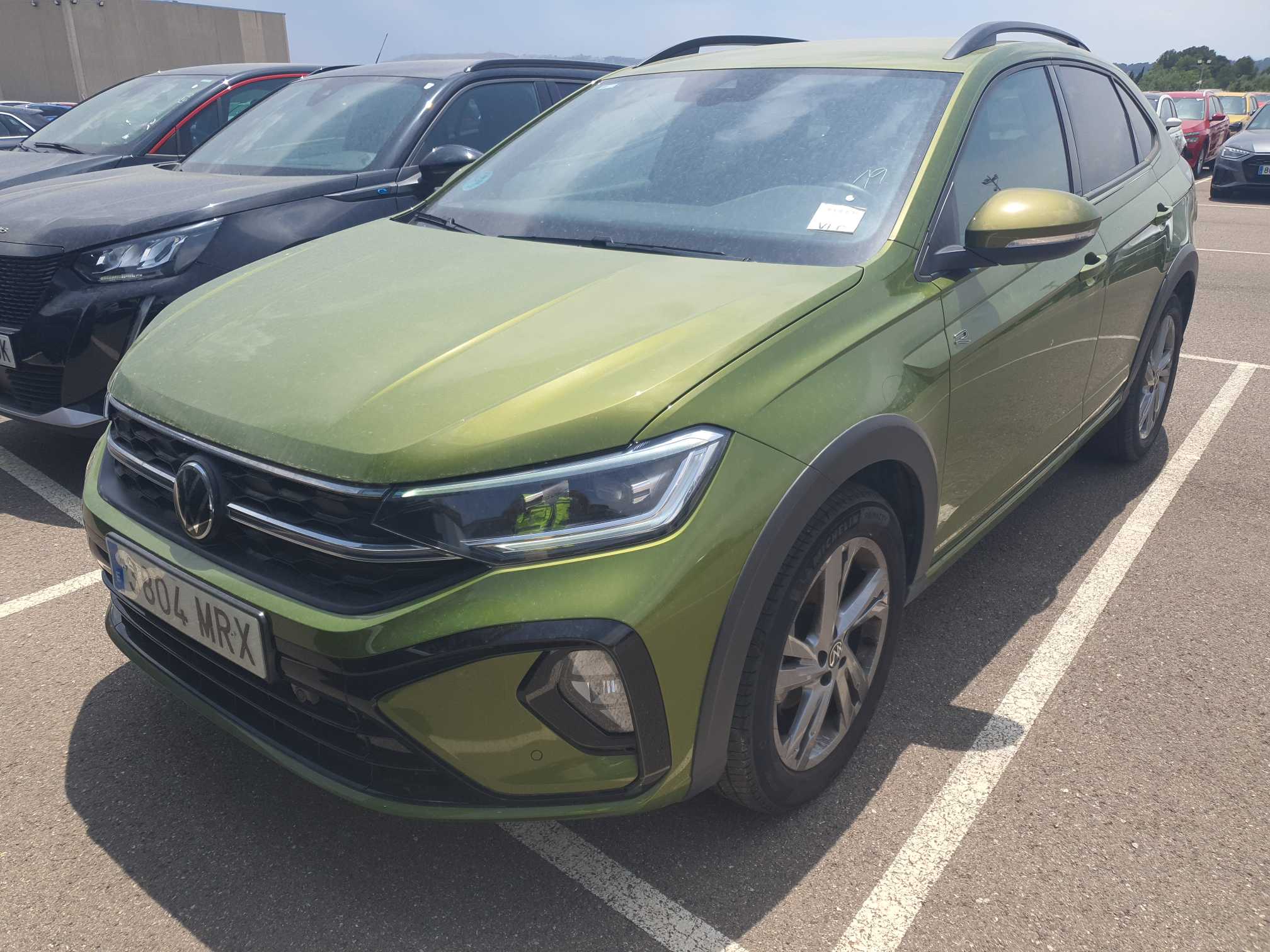 VOLKSWAGEN Taigo R-Line 1.0 115CV AUTO+Faros Matrix Verde Met