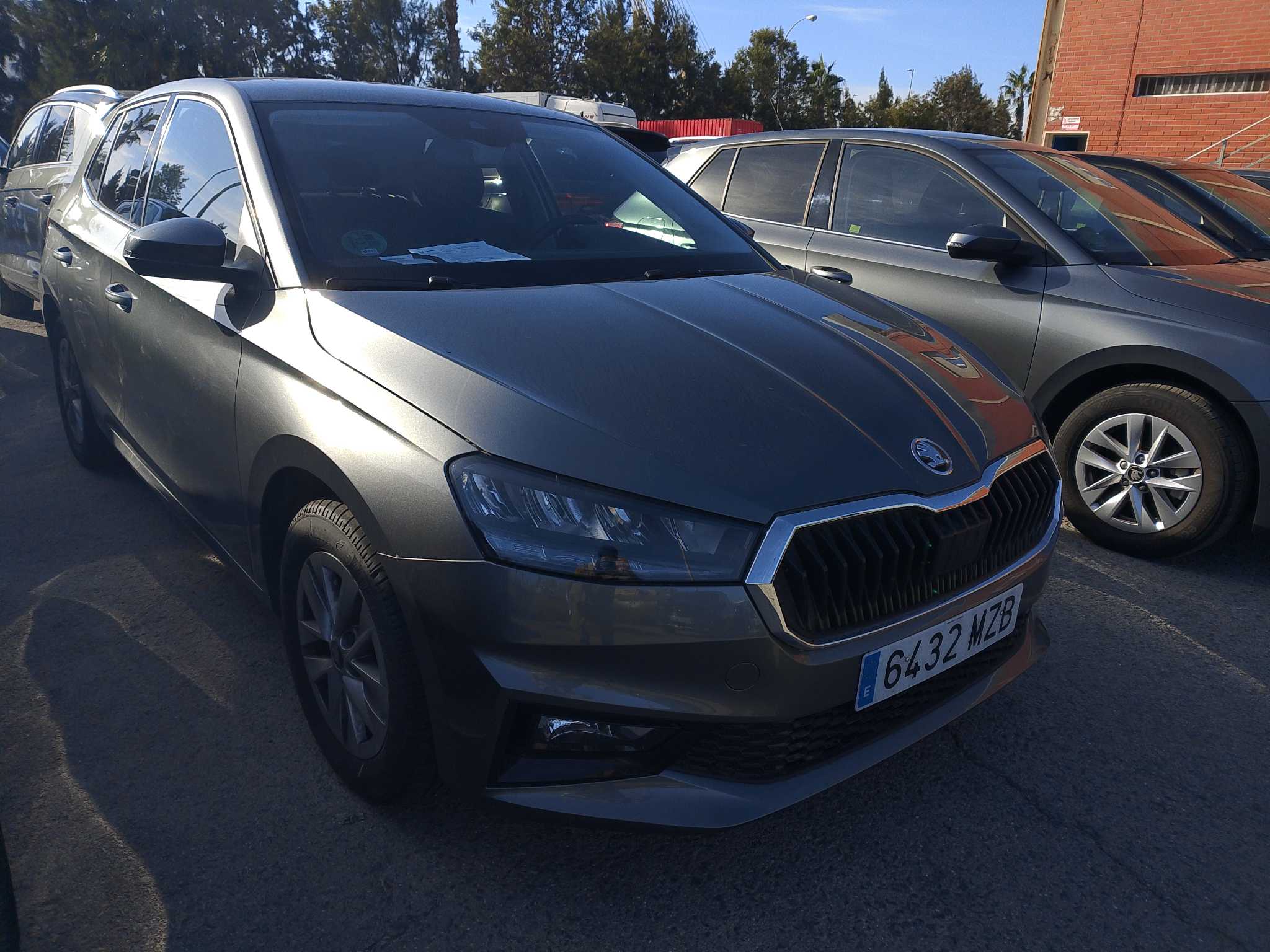 SKODA Fabia 1.0 TSI (115CV) AUT 7 vel. Gris Platinum